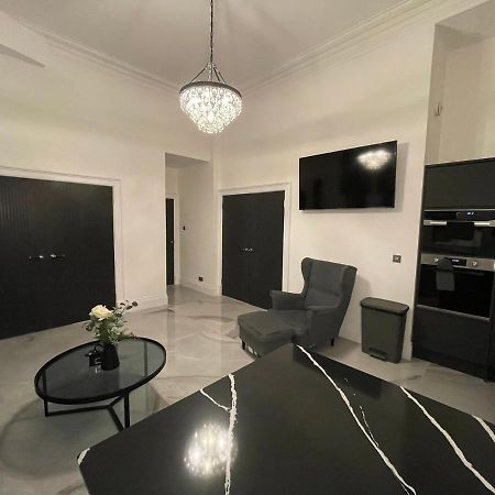 Royal Mile Apartment 2Bedroom Edinburgh Exterior photo