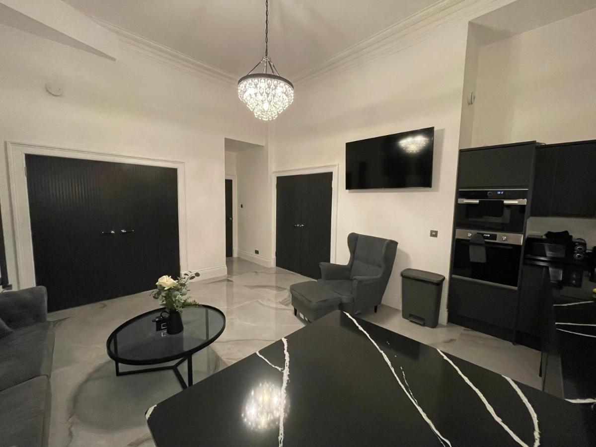 Royal Mile Apartment 2Bedroom Edinburgh Exterior photo