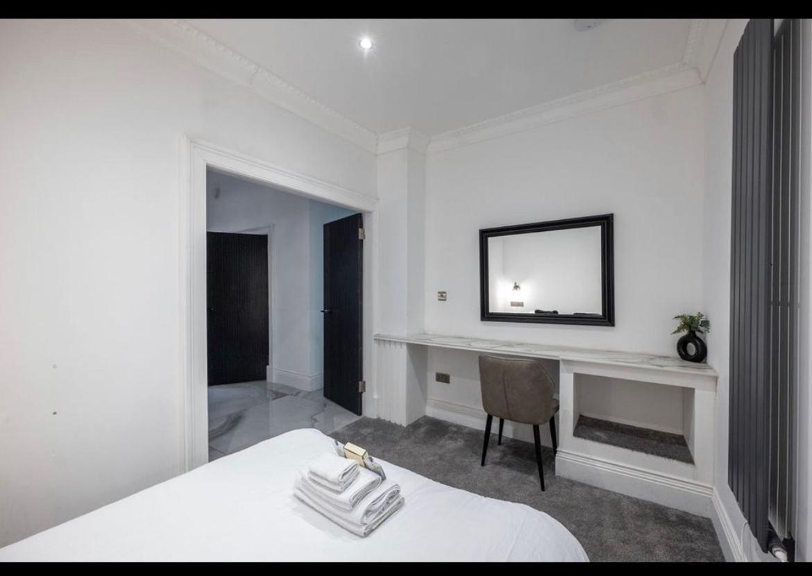 Royal Mile Apartment 2Bedroom Edinburgh Exterior photo